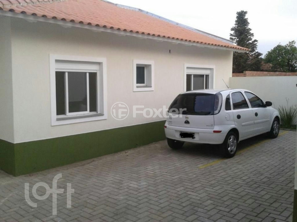 Casa à venda com 2 quartos, 52m² - Foto 3