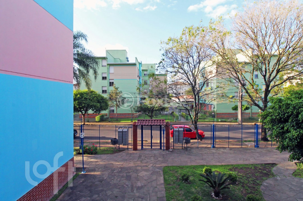 Apartamento à venda com 3 quartos, 50m² - Foto 13