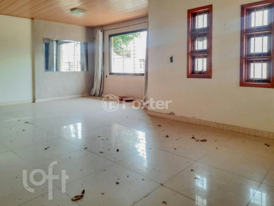 Casa à venda com 2 quartos, 80m² - Foto 4