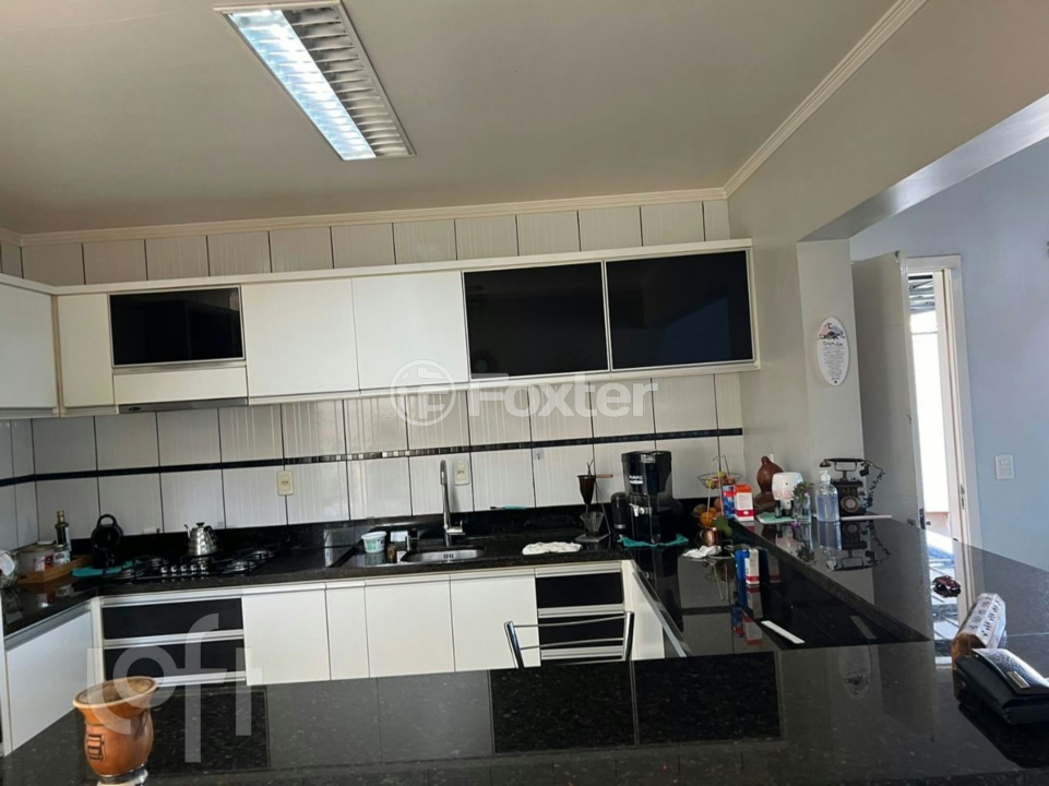 Casa à venda com 3 quartos, 174m² - Foto 6