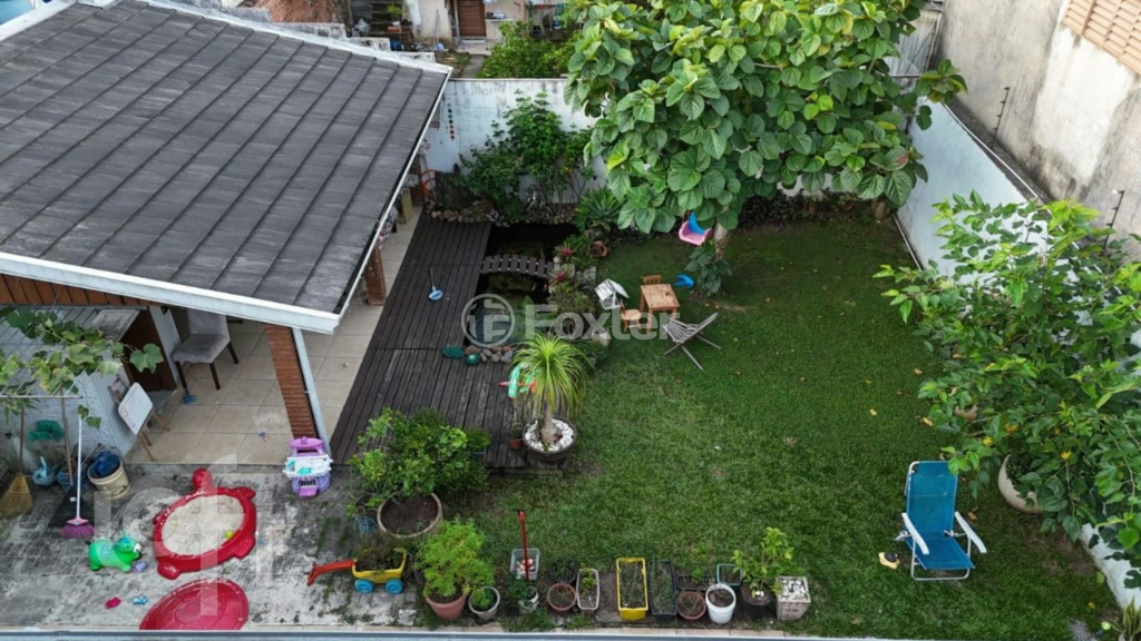 Casa à venda com 3 quartos, 174m² - Foto 3