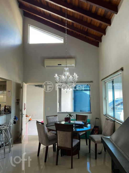 Casa à venda com 3 quartos, 174m² - Foto 11