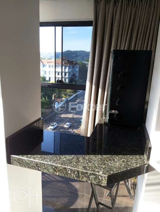 Apartamento à venda com 3 quartos, 107m² - Foto 8