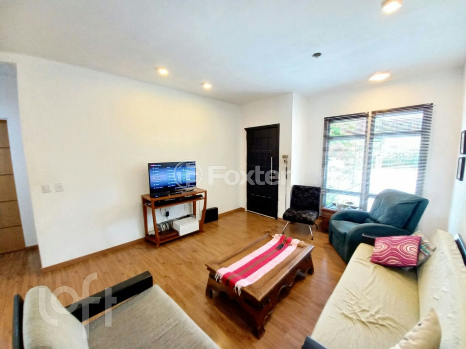 Casa à venda com 4 quartos, 111m² - Foto 4