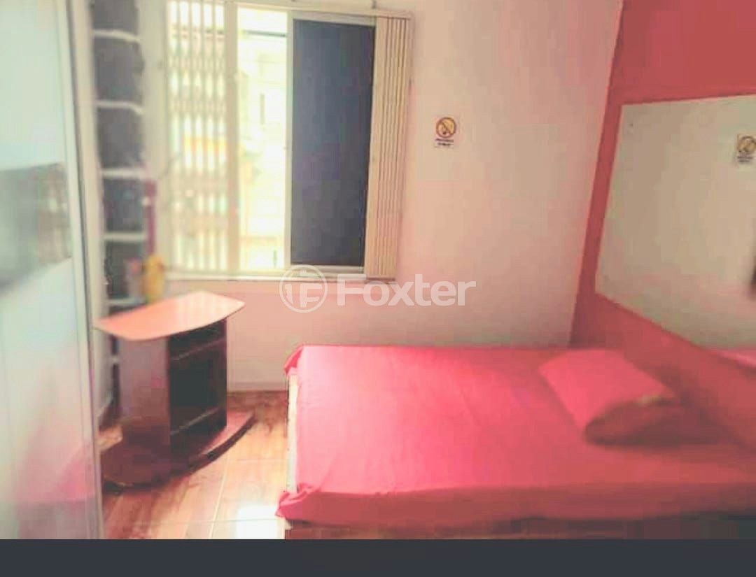 Casa à venda com 7 quartos, 189m² - Foto 4