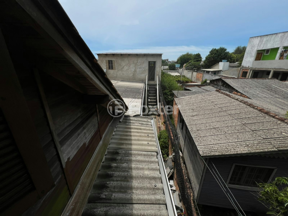 Casa à venda com 4 quartos, 300m² - Foto 12