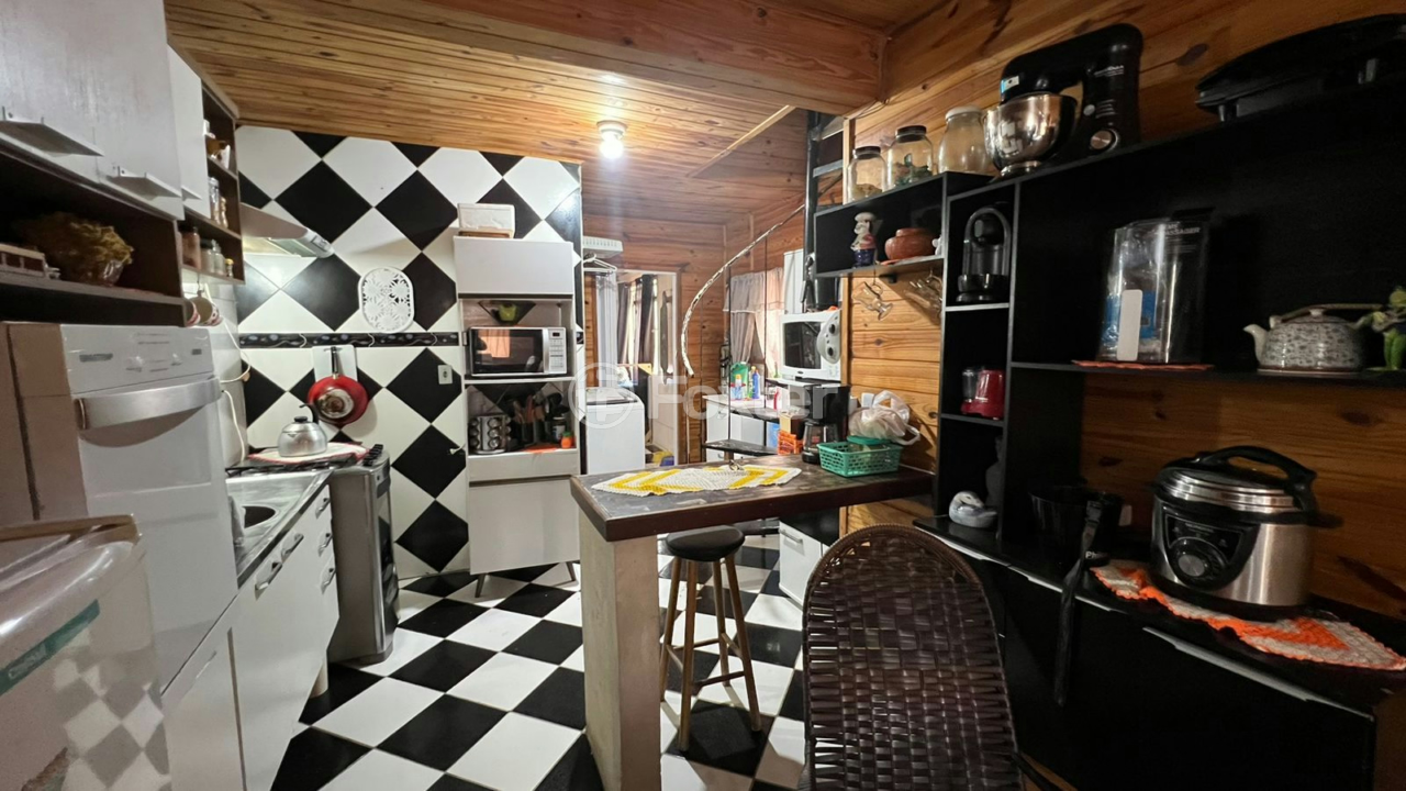 Casa à venda com 4 quartos, 300m² - Foto 21