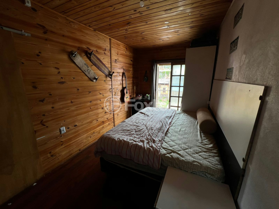 Casa à venda com 4 quartos, 300m² - Foto 6
