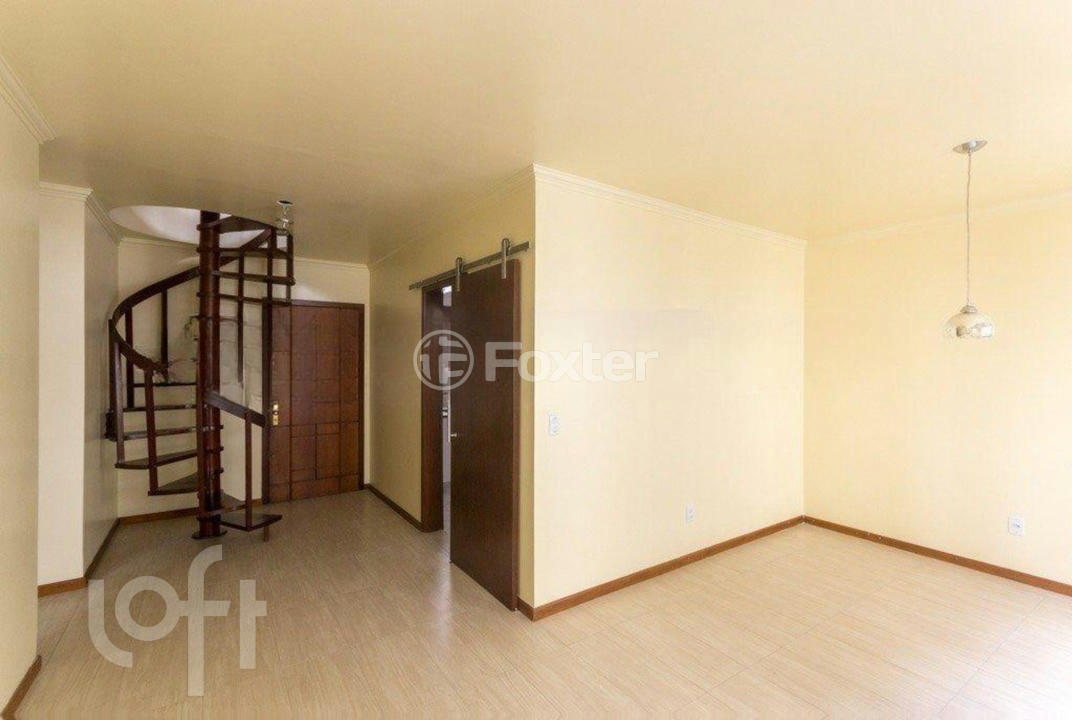Cobertura à venda com 2 quartos, 101m² - Foto 2