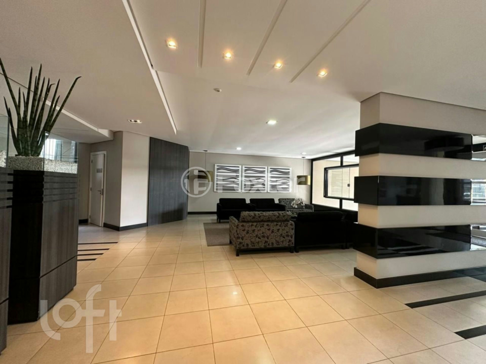 Apartamento à venda com 3 quartos, 194m² - Foto 1