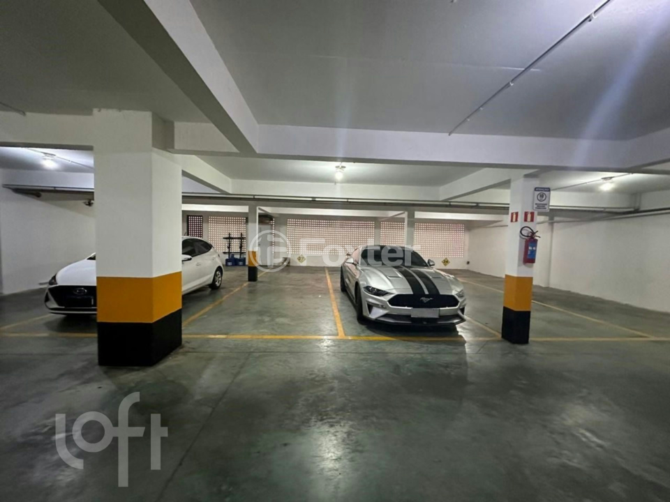 Apartamento à venda com 3 quartos, 194m² - Foto 23