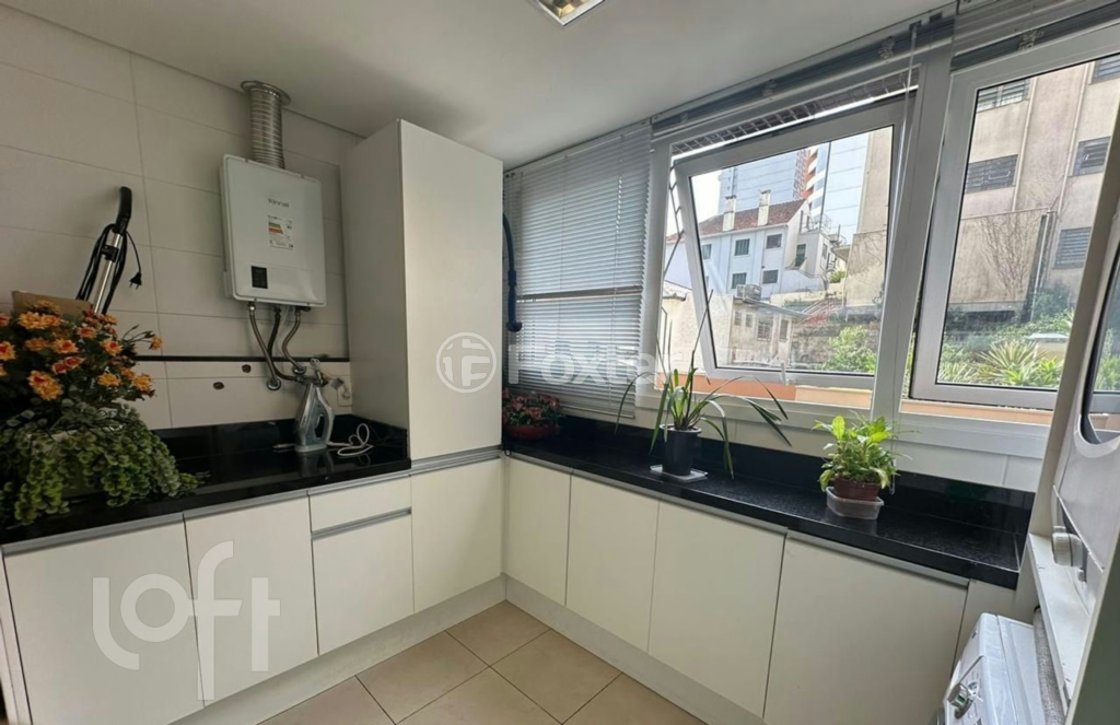 Apartamento à venda com 3 quartos, 194m² - Foto 22
