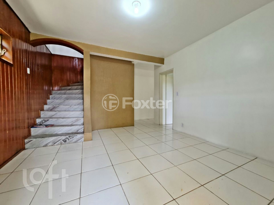 Casa à venda com 5 quartos, 262m² - Foto 2