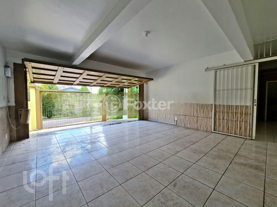 Casa à venda com 5 quartos, 262m² - Foto 4