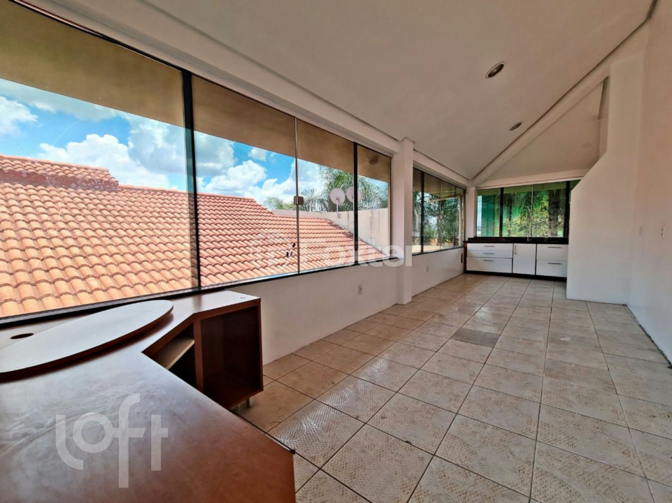 Casa à venda com 5 quartos, 262m² - Foto 24