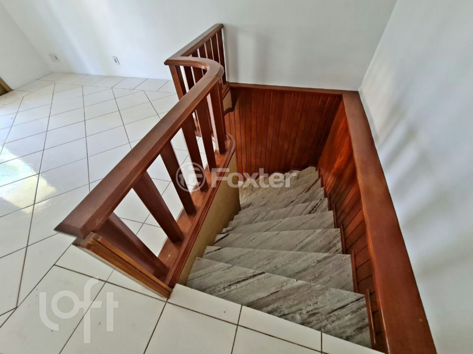 Casa à venda com 5 quartos, 262m² - Foto 6