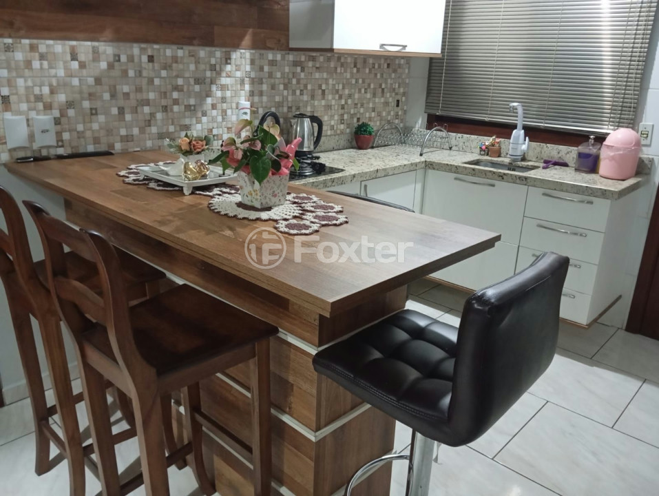 Casa à venda com 2 quartos, 78m² - Foto 11