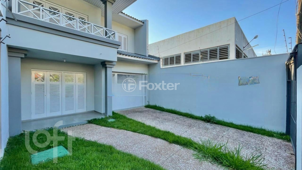 Casa à venda com 2 quartos, 135m² - Foto 2