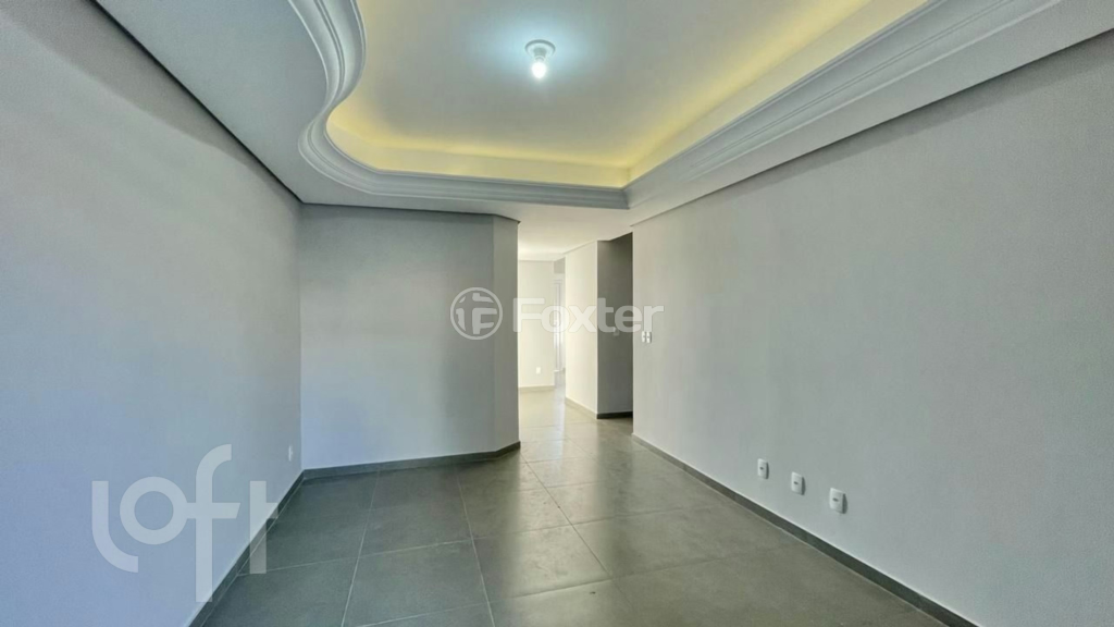 Casa à venda com 2 quartos, 135m² - Foto 4