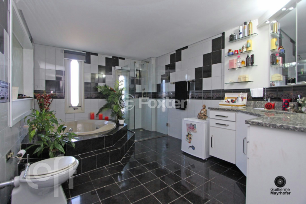 Casa de Condomínio à venda com 4 quartos, 400m² - Foto 23