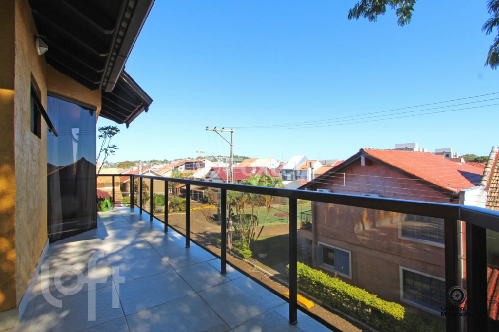 Casa de Condomínio à venda com 4 quartos, 400m² - Foto 4