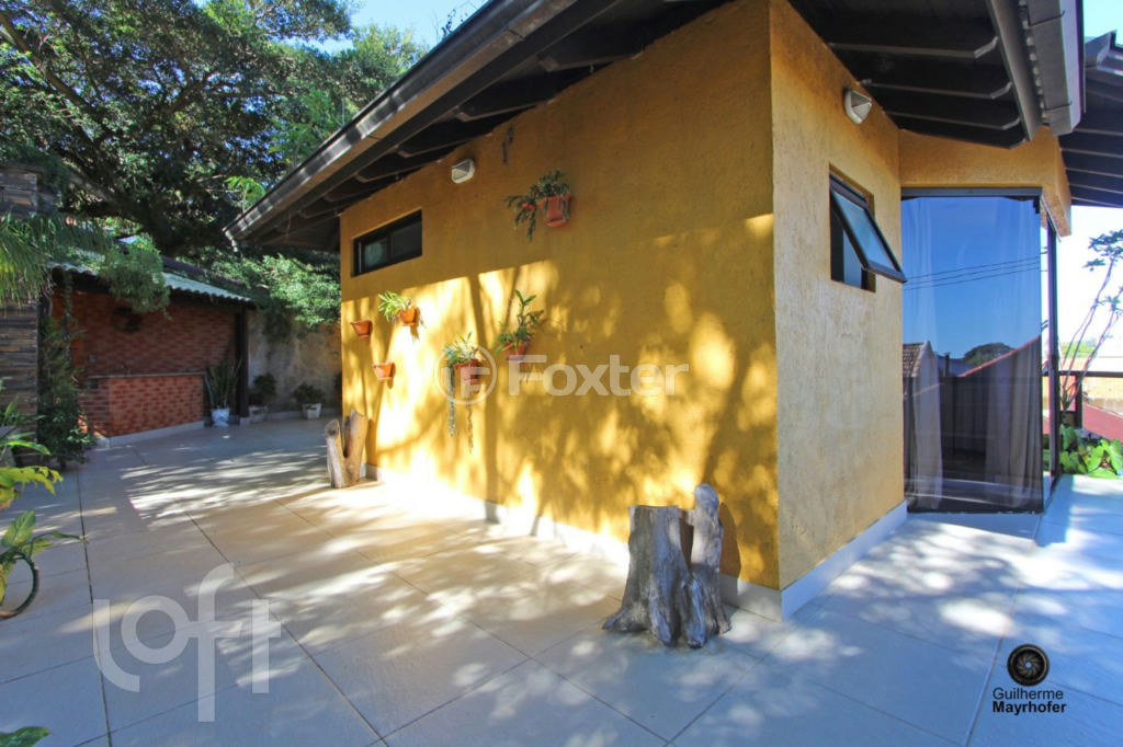 Casa de Condomínio à venda com 4 quartos, 400m² - Foto 5
