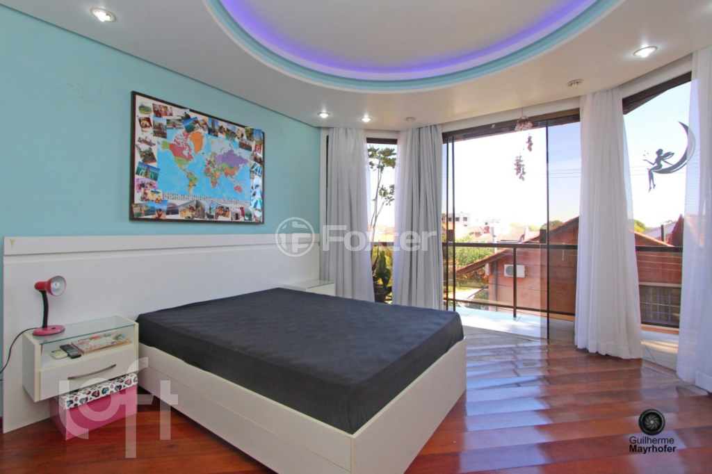 Casa de Condomínio à venda com 4 quartos, 400m² - Foto 16
