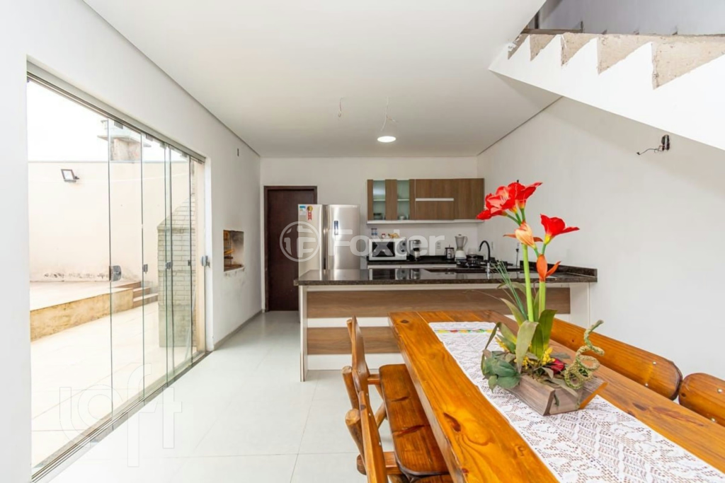 Casa à venda com 3 quartos, 100m² - Foto 16