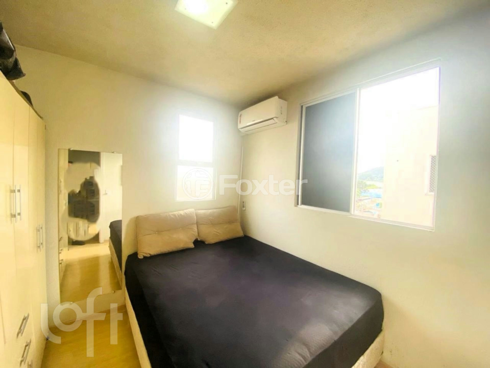 Apartamento à venda com 2 quartos, 66m² - Foto 12