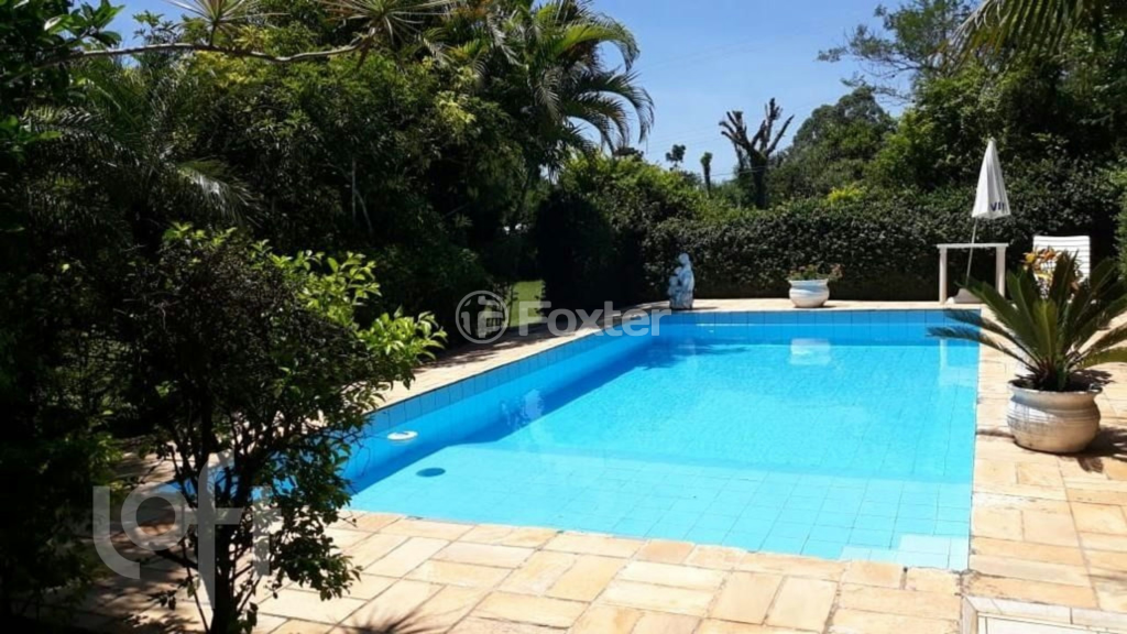 Casa à venda com 3 quartos, 1000m² - Foto 3