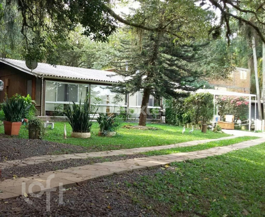 Casa à venda com 3 quartos, 1000m² - Foto 9