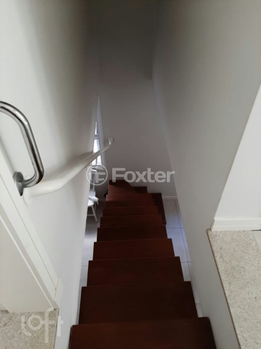 Casa de Condomínio à venda com 2 quartos, 63m² - Foto 4
