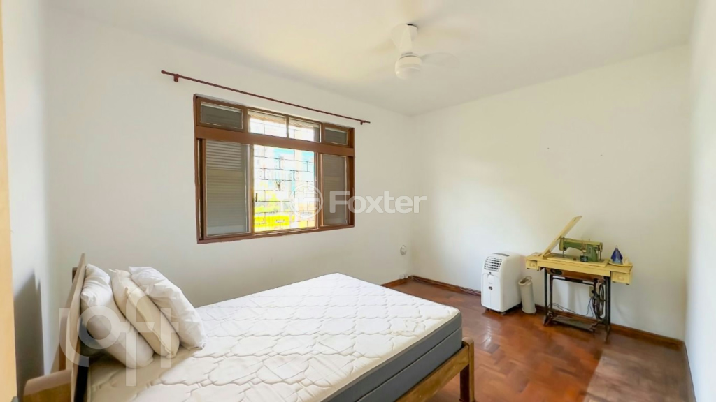 Casa à venda com 2 quartos, 103m² - Foto 4