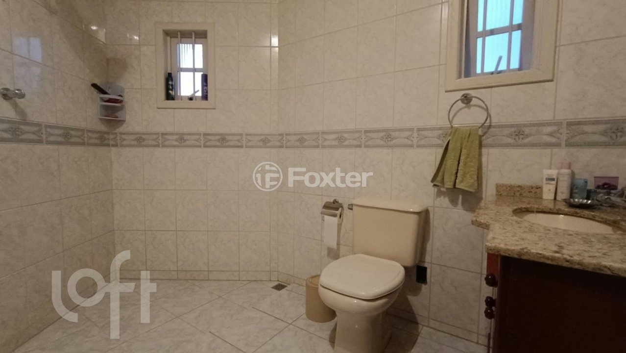 Casa à venda com 3 quartos, 216m² - Foto 7