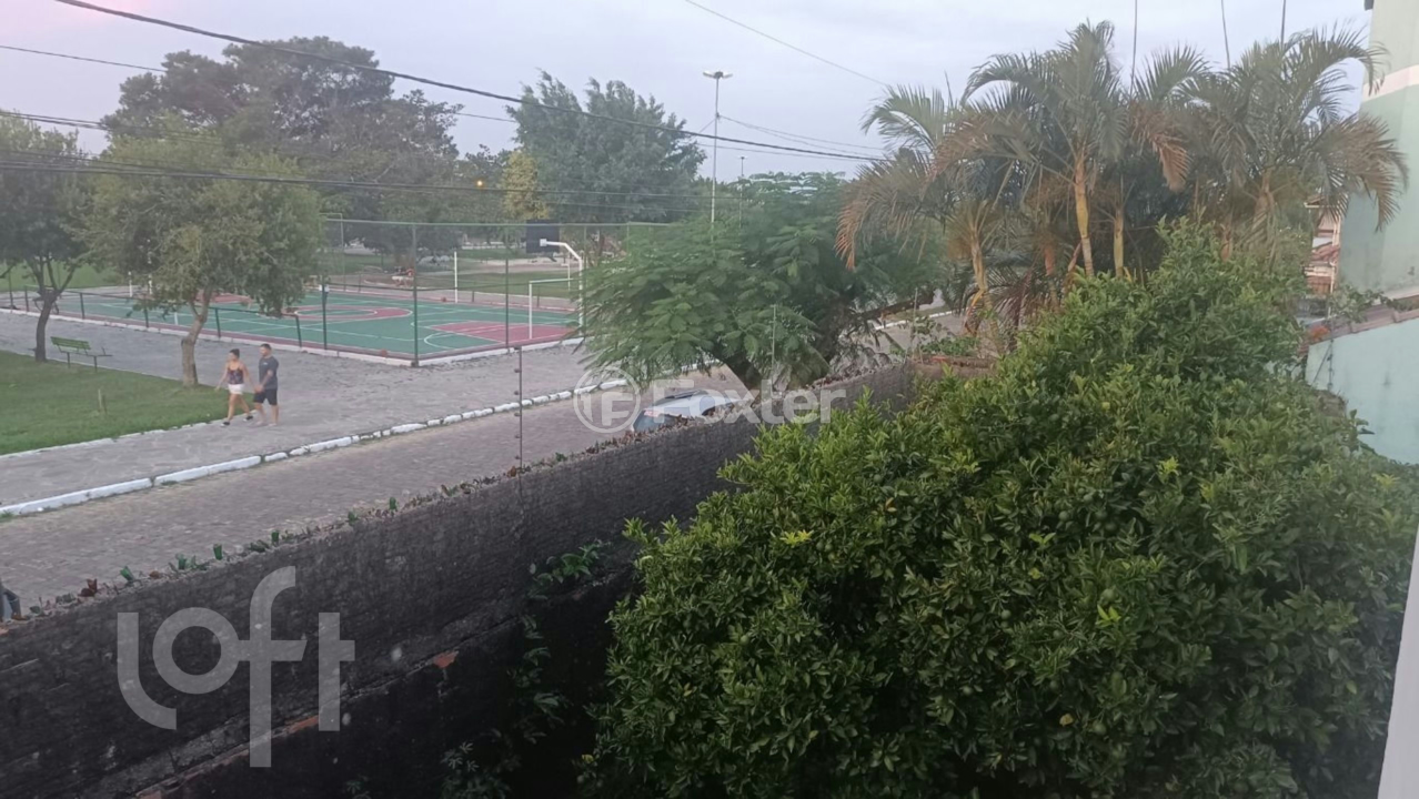Casa à venda com 3 quartos, 216m² - Foto 8