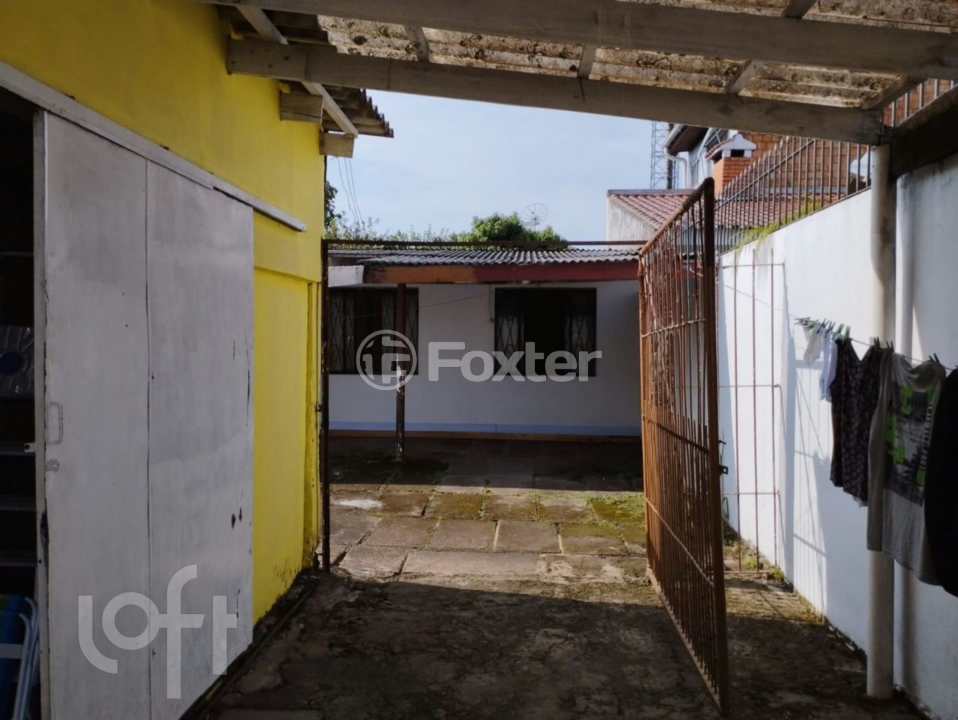 Casa à venda com 2 quartos, 90m² - Foto 12