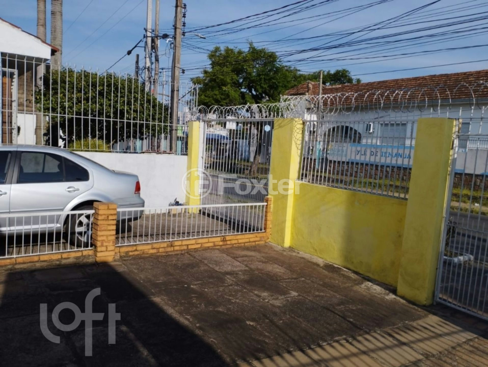 Casa à venda com 2 quartos, 90m² - Foto 3