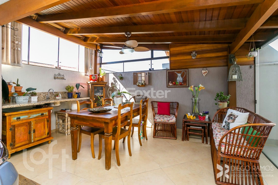 Casa à venda com 3 quartos, 159m² - Foto 11