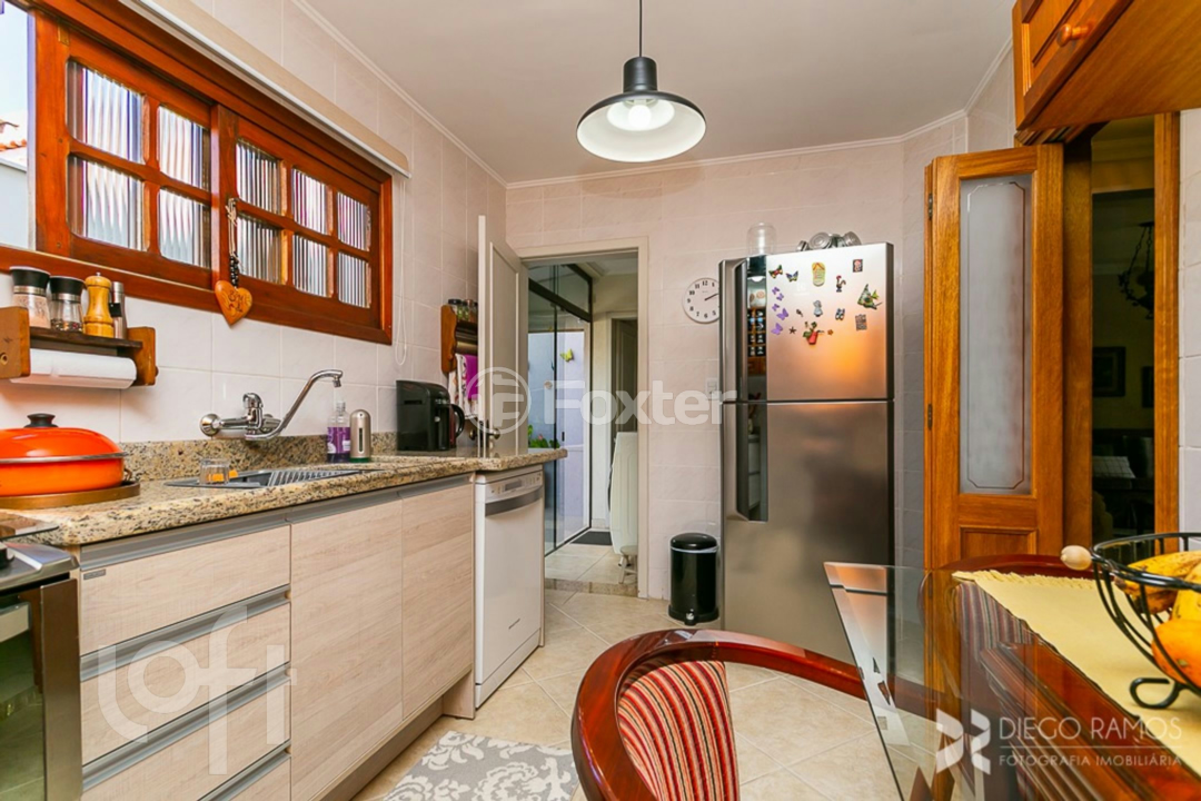 Casa à venda com 3 quartos, 159m² - Foto 7