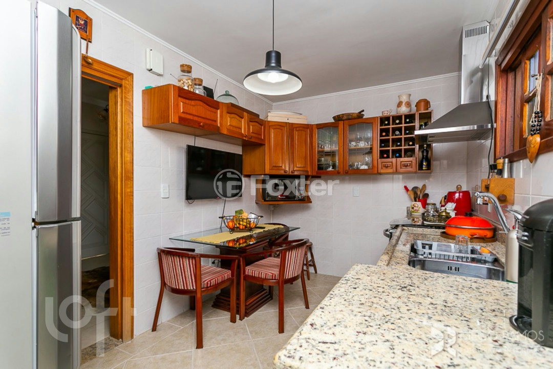 Casa à venda com 3 quartos, 159m² - Foto 9