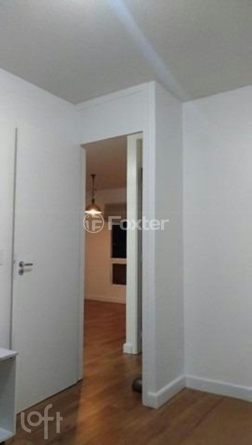 Apartamento à venda com 2 quartos, 42m² - Foto 5