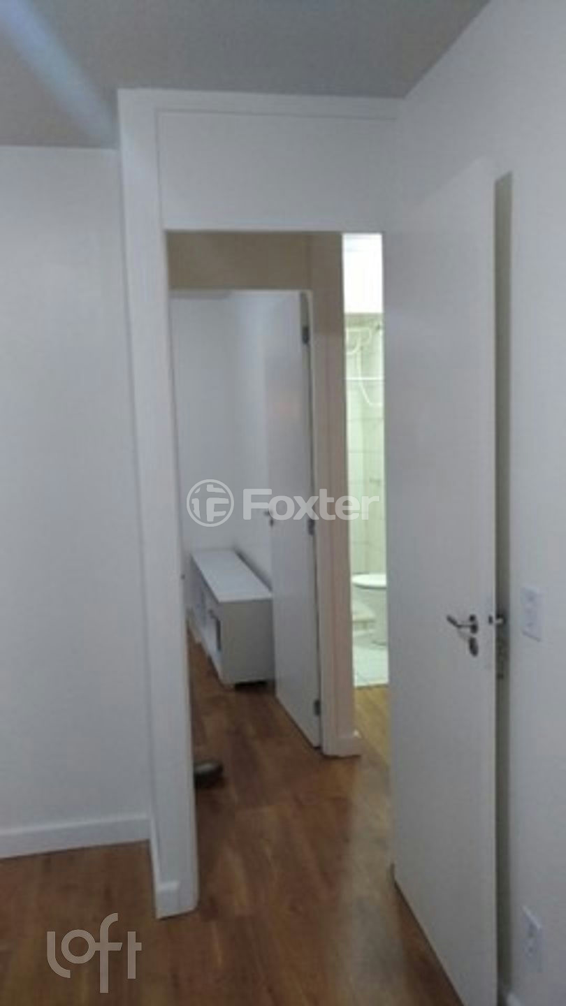 Apartamento à venda com 2 quartos, 42m² - Foto 9