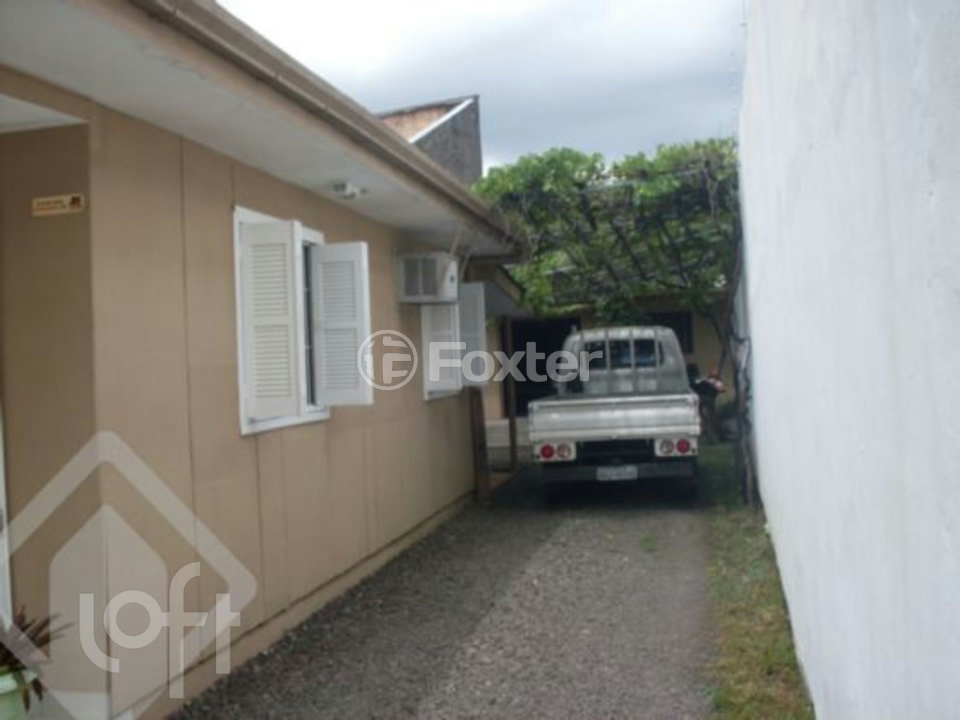 Casa à venda com 2 quartos, 130m² - Foto 12