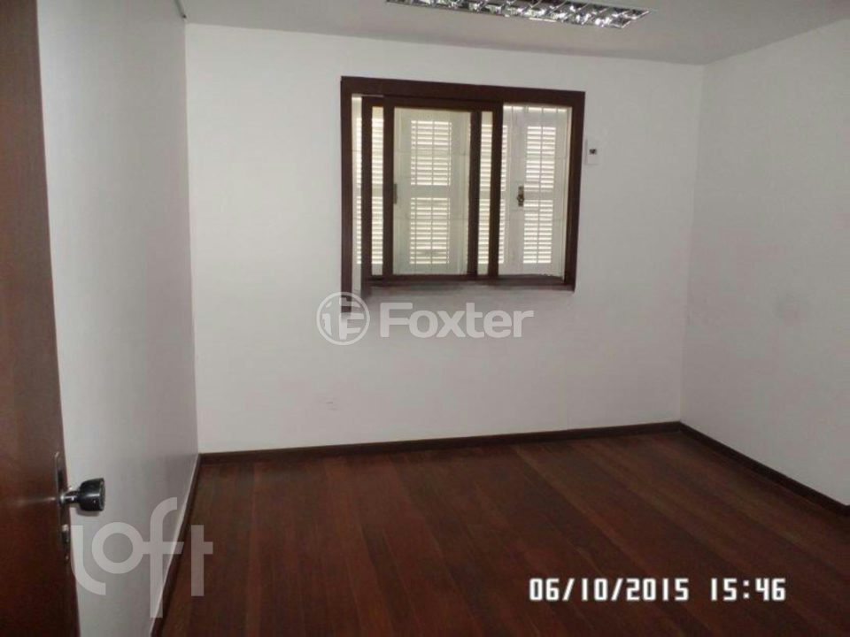 Casa à venda com 2 quartos, 130m² - Foto 7