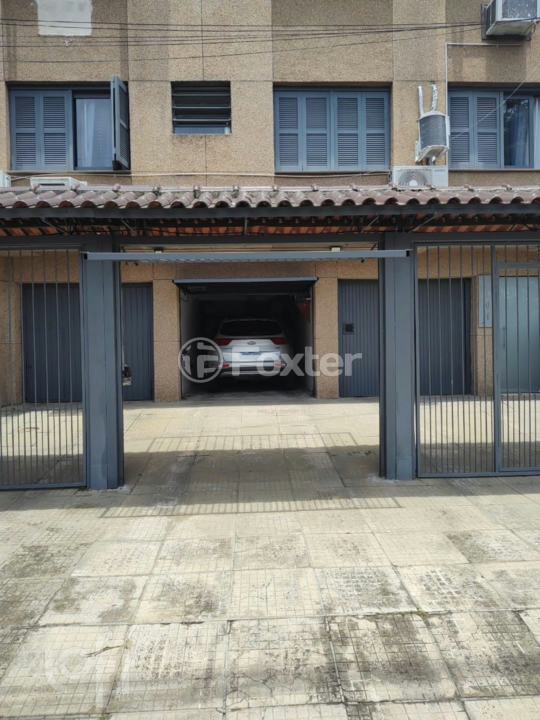Apartamento à venda com 2 quartos, 62m² - Foto 1