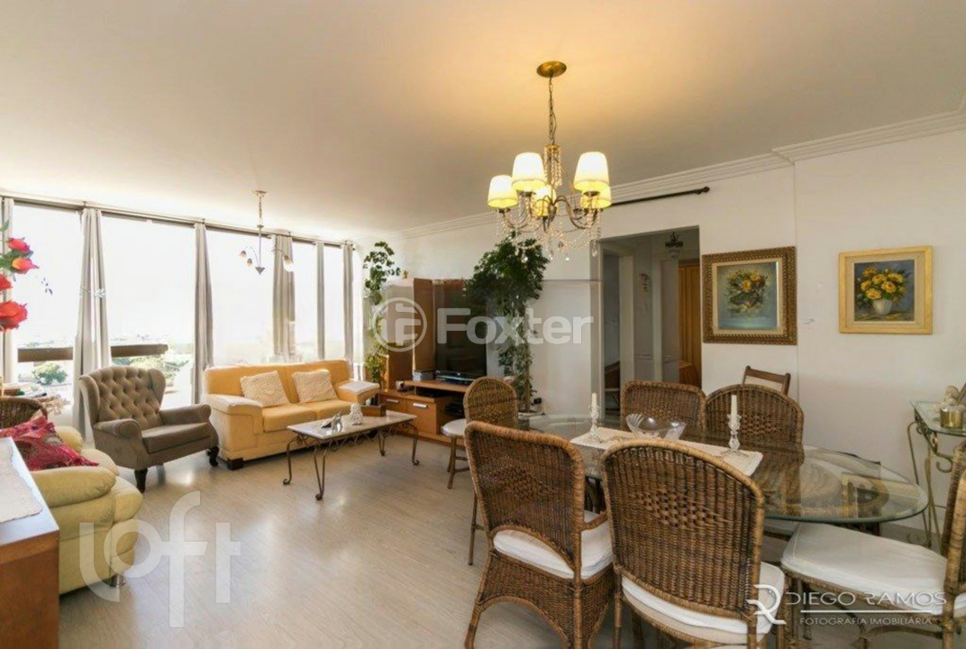 Apartamento à venda com 2 quartos, 81m² - Foto 2