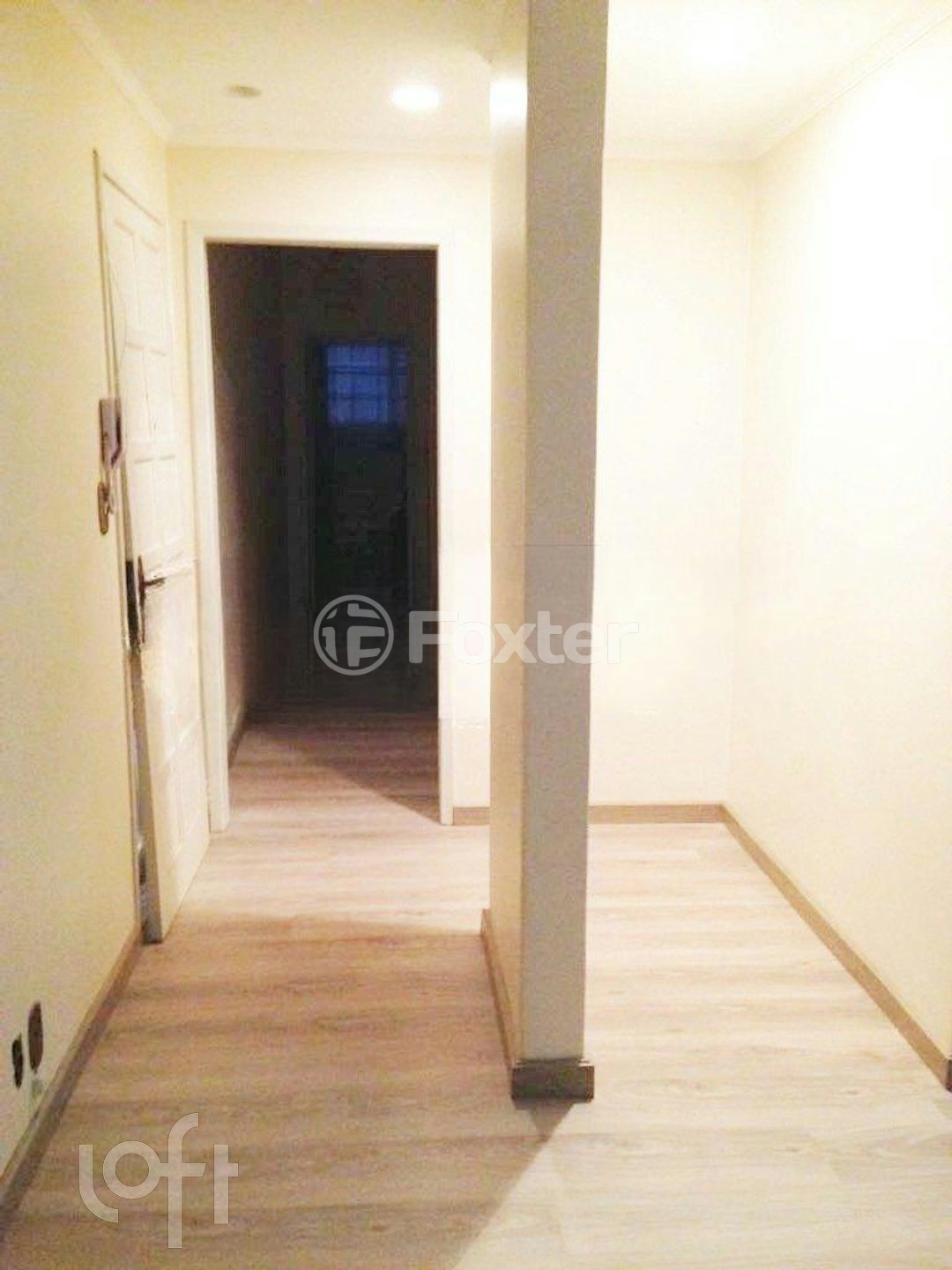 Apartamento à venda com 2 quartos, 72m² - Foto 2