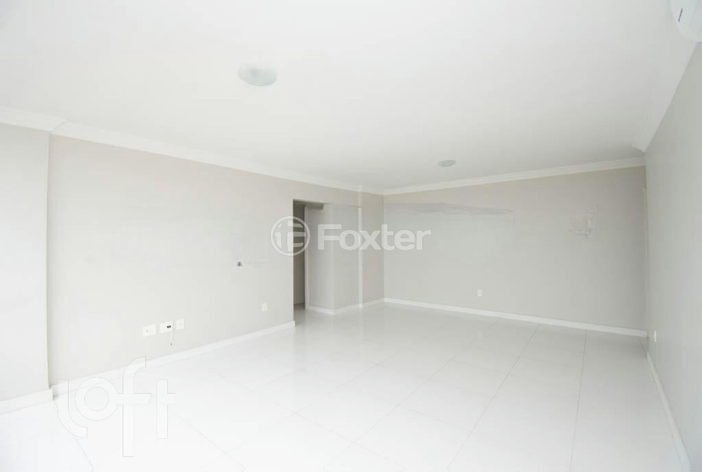 Apartamento à venda com 2 quartos, 81m² - Foto 3