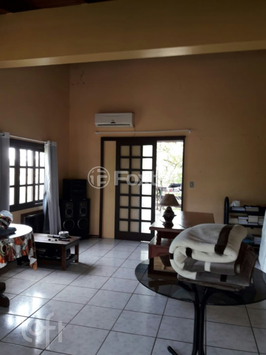 Casa à venda com 6 quartos, 375m² - Foto 7