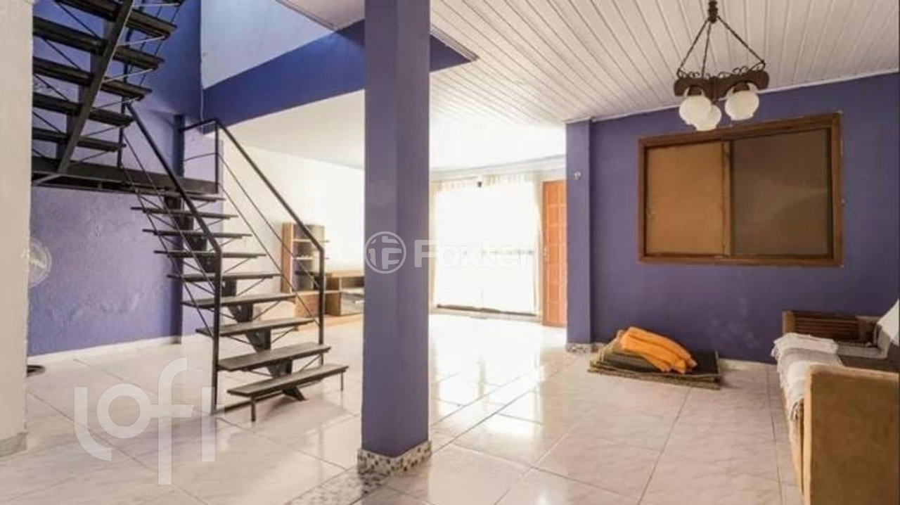 Casa de Condomínio à venda com 3 quartos, 290m² - Foto 1